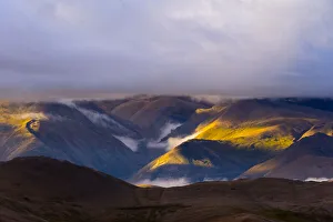 Prints of Landscape of the Himalayas at dawn, Mt. Everest National Nature Reserve, Shigatse Prefecture, Tibet, China Asia Prints: Landscape of the Himalayas at dawn, Mt. Everest National Nature Reserve