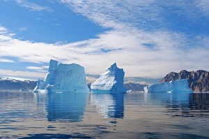 North Greenland Prints: Landscape with icebergs in the Uummannaq Fjord System in the northwest of Greenland