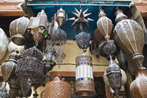 Images Dated 18th November 2011: Lanterns for sale in the Souk, Marrakech (Marrakesh), Morocco, North Africa, Africa