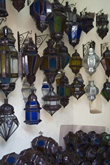 Images Dated 18th November 2011: Lanterns for sale in the Souk, Marrakech (Marrakesh), Morocco, North Africa, Africa
