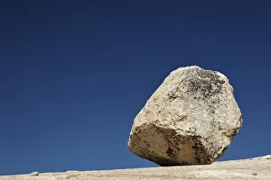 Sierra Prints: Large granite boulder on ridge, Olmsted Point, Yosemite National Park, California