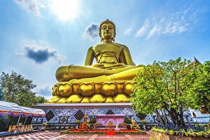 Images Dated 21st July 2024: Largest golden Buddha, Wat Paknam Bhasicharoen in Bangkok