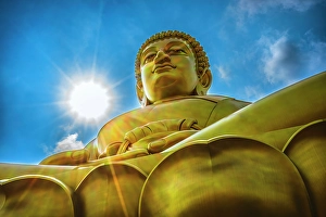 Images Dated 19th July 2024: Largest golden Buddha, Wat Paknam Bhasicharoen in Bangkok