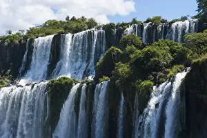 Images Dated 21st January 2011: Largest waterfalls Unesco world heritage sight Foz de Iguazu, Argentina