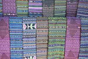 Images Dated 11th June 2010: Latin America, Guatemala, Western Highlands, Santiago de Atitlan, Textiles For Sale