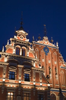 Images Dated 20th May 2010: Latvia, Riga, Vecriga, Old Riga, Blackheads House, b. 1344, exterior, evening