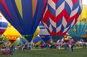 Images Dated 1st October 2011: Launch site at the Albuquerque Hot Air Balloon Fiesta, New Mexico