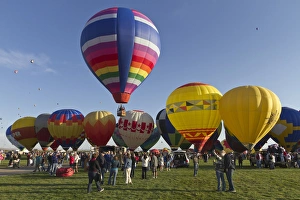 Images Dated 1st October 2011: Launch site at the Albuquerque Hot Air Balloon Fiesta, New Mexico