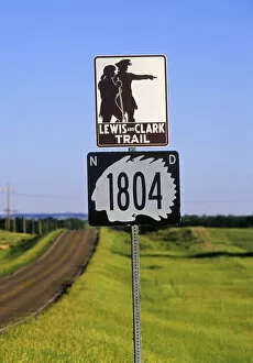 Images Dated 1st September 2006: Lewis & Clark Trail in North Dakota