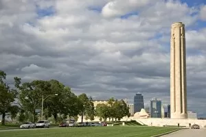 Images Dated 23rd September 2006: The Liberty Memorial Tower in Kansas City, Missouri