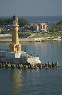 Images Dated 19th October 2005: Lighthouse along the Jetty in Alexandria with a small harbor along the Mediterranean Sea, Egypt