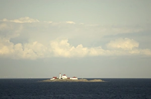 Images Dated 16th September 2006: Lighthouse, Johnstone Strait, British Columbia, Canada, September 2006