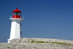 Images Dated 6th August 2006: Lighthouse at Peggys Cove, Nova Scotia, Canada