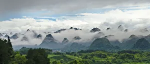 Limestone hills in mist, Xingping, Yangshuo, Guangxi, China