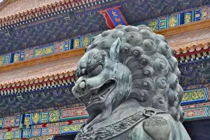 Ming Prints: Lion standing guard Forbidden City Beijing the imperial palace during Ming and Qing