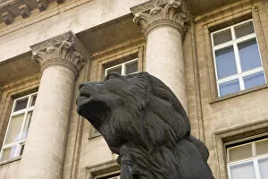 Images Dated 29th July 2005: One of the lion statues in front of Sofia City Court (SSC), Bulgaria
