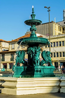 Lion Prints: Lions Fountain (Fonte dos Leoes), Praca de Gomes, Porto, Portugal. (Editorial Use Only)