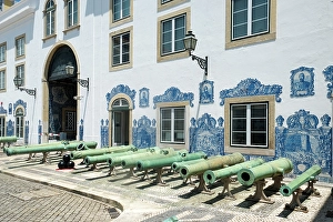 Images Dated 2nd January 2024: Lisbon, Portugal. Old canons line the courtyard in a former military headquarter