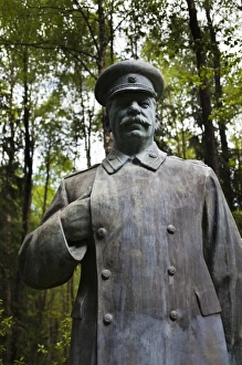 Images Dated 25th May 2010: Lithuania, Southern Lithuania, Grutas, Grutas Park, sculpture park of former Communist-era