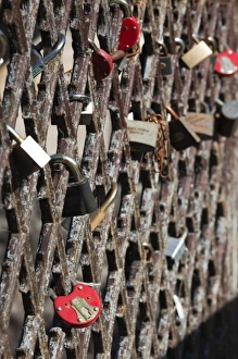 Images Dated 23rd May 2010: Lithuania, Vilnius, Uzupis Area, Bohemian Vilnius, footbridge with lovers locks