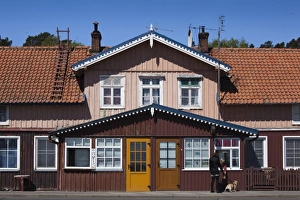 Images Dated 29th May 2010: Lithuania, Western Lithuania, Curonian Spit, Juodkrante, fish restaurant