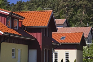 Images Dated 29th May 2010: Lithuania, Western Lithuania, Curonian Spit, Juodkrante, village house detail