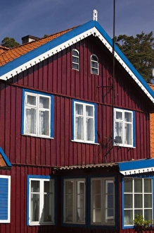 Images Dated 30th May 2010: Lithuania, Western Lithuania, Curonian Spit, Nida, village house detail