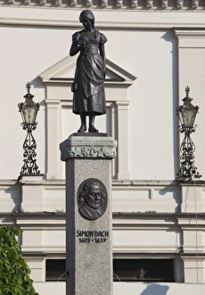 Images Dated 29th May 2010: Lithuania, Western Lithuania, Klaipeda, Theater Square, Drama Theater and Ann