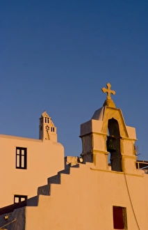 Images Dated 27th January 2010: Local church with a cross on Mykonos, Greece