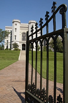 Images Dated 19th April 2012: Louisiana, Baton Rouge. Louisiana Old State Capitol, circa 1847