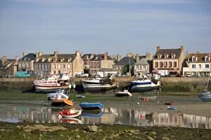 Images Dated 2nd August 2007: Low tide in the harbor at the village of Barfleur in the region of Basse-Normandie, France