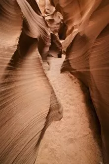 Images Dated 15th June 2006: Lower Antelope Canyon, Navajo Reservation, Arizona, US