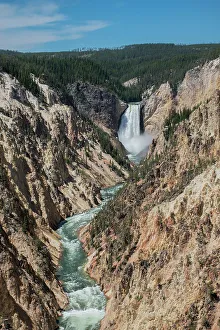 Images Dated 25th April 2022: Lower Yellowstone Falls, Grand Canyon of the Yellowstone
