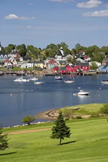 Images Dated 6th August 2006: Lunenberg, Nova Scotia, Canada. canada, canadian, nova scotia, lunenberg, harbor