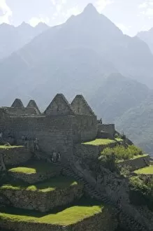 Images Dated 19th May 2005: Machu Picchu, ruins of Inca city, Peru