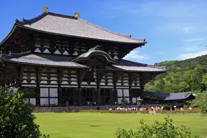 Daibutsu Prints: The main entrance to the Daimonji Temple, home to the giant Buddha statue Daibutsu in Nara