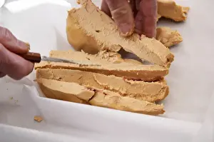 Opening Prints: How to make foie gras ducks liver (series of images): Each lobe of the duck