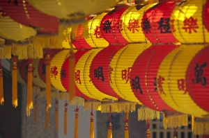 Images Dated 13th January 2011: Malaysia, Island of Penang. Kek Lok Si Temple, largest temple in Southeast Asia. Red