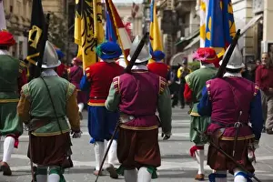 Images Dated 27th March 2010: Malta, Valletta, In Guardia military re-enactors in 15th century uniforms