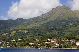 Images Dated 11th February 2007: Martinique, French Antilles, West Indies, St. Pierre. Montagne Pelee (Mt. Pelee)