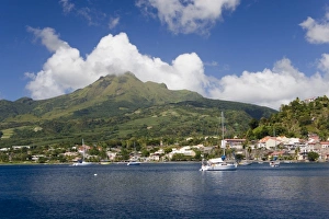 Images Dated 11th February 2007: Martinique, French Antilles, West Indies, St. Pierre. Montagne Pelee (Mt. Pelee)