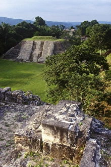 Images Dated 27th January 2010: Mayan ruins at Altun Ha, Belize, Central America