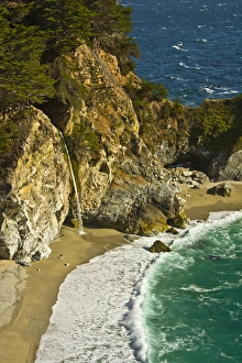 Images Dated 24th June 2014: Mcway Falls; Julia Pfeiffer Burns State Park; Big Sur; California; USA