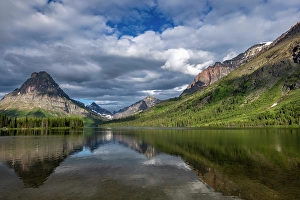 Images Dated 26th September 2024: Two Medicine Lake in Glacier National Park, Montana, USA. (Editorial Use Only)