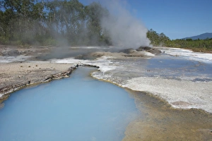 Images Dated 9th October 2014: Melanesia, Papua New Guinea, Fergusson Island, Del Del Hot Springs. Volcanic hot springs