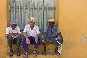 Sancti Spiritus Prints: Men on the street, Trinidad, Cuba