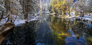 Images Dated 10th June 2021: Merced River. Autumn first snow in Yosemite National Park, California, USA
