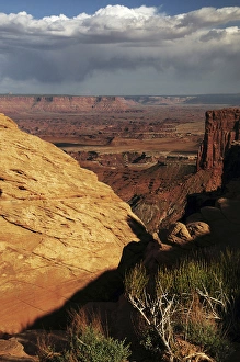 Images Dated 8th May 2012: Mesa Arch, Canyonlands National Park, Utah, USA