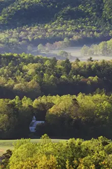 Images Dated 27th April 2004: Methodist Church from Rich Mountain Road Cades Cove Great Smoky Mountains N. P. TN
