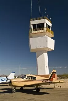 Images Dated 8th October 2007: Mexico, Baja California, San Felipe. Control tower and single engine planes at airstip